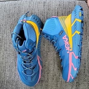 Hoka Tennie Hike Goretex women's shoe